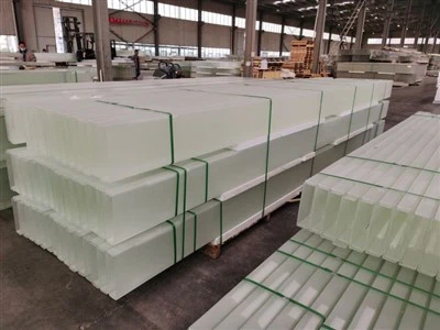 Frosted u โปรไฟล์แก้วสำหรับสี่เหลี่ยมจัตุรัส